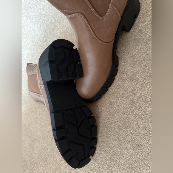 TinsTree Camel Color Boot Slidein Boot NWOT - Picture 5 of 5